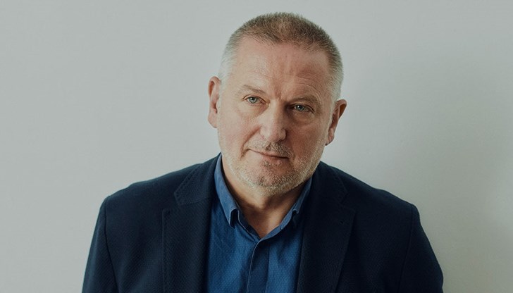 Издателите съобщиха, че се подготвя нов тираж на романа, отличен с "Букър"