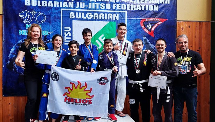 Те спечелиха 1 шампионска титла, 3 сребърни и 2 бронзови отличия Те спечелиха 1 шампионска титла, 3 сребърни и 2 бронзови отличия