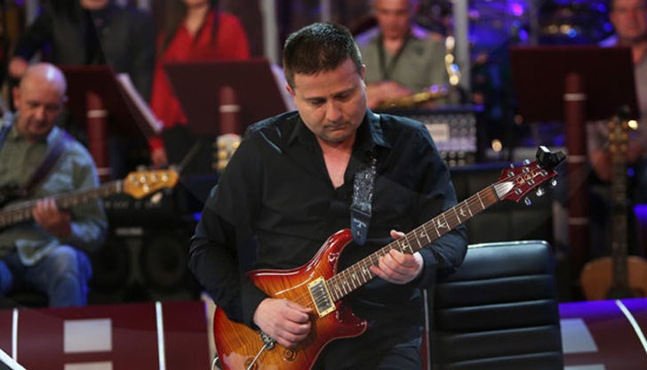 Шоуменът разкри, че в дома на неговия колега е избухнал пожар след взрив на батерия на електрическа тротинетка Шоуменът разкри, че в дома на неговия колега е избухнал пожар след взрив на батерия на електрическа тротинетка