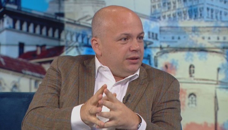 Това заяви Александър Симов