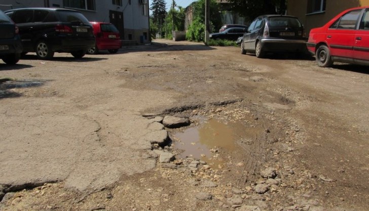 По-рано днес русенци заявиха, че искат да кръстят разбитата улица "Пенчо Милков"