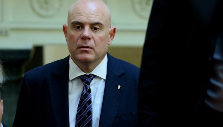 Връщаме се в мутренските години, заяви главният прокурор относно информацията за убийството на Къро Връщаме се в мутренските години, заяви главният прокурор относно информацията за убийството на Къро