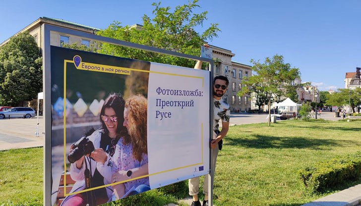 Пред сградата на Русенския театър останалите театри в България ми приличат на читалища, сподели актьорът
