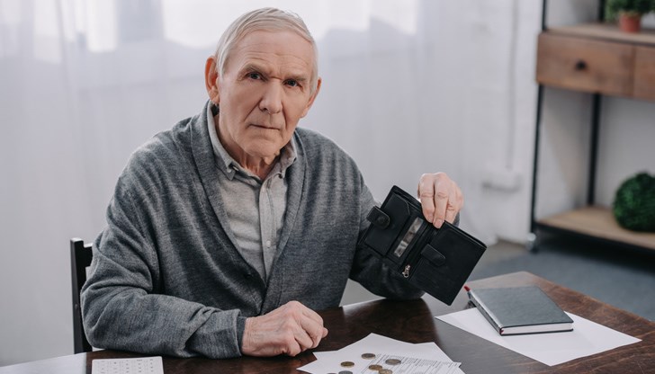 Максималният размер на получаваните една или повече пенсии се запазва в размер на 3 400 лева