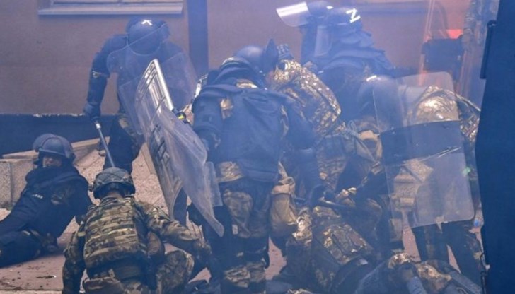 Сред ранените военни 11 са италианци, от които трима са в сериозно състояние
