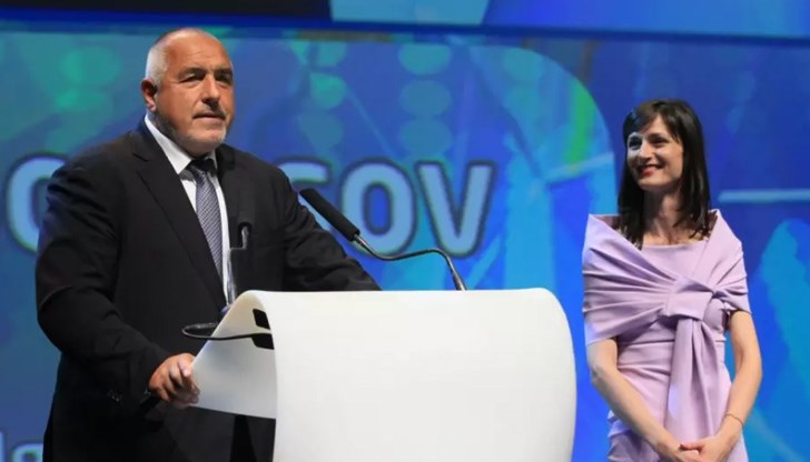 Бойко Борисов търси да му станат патерица партии, чието правителство е свалил с вот на доверие Бойко Борисов търси да му станат патерица партии, чието правителство е свалил с вот на доверие