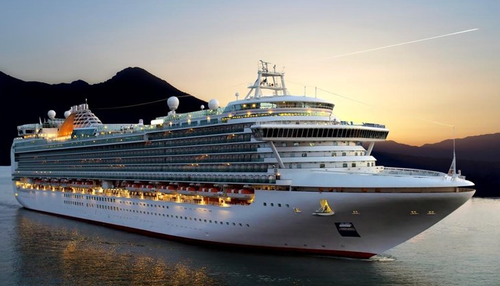 Мъж, качил се на кораба, е обвинен във видеовоайорство /снимката е илюстративна/ Мъж, качил се на кораба, е обвинен във видеовоайорство /снимката е илюстративна/