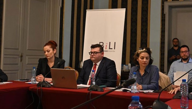 Нямам очаквания, че прокуратурата е способна да разследва безпристрастно главния прокурор, каза експертът