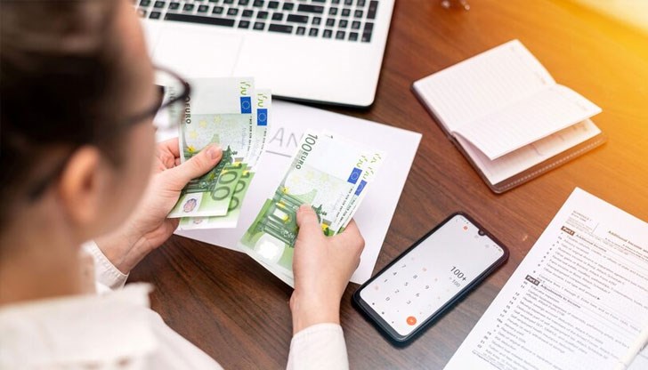 Вече ще можете да знаете кой каква заплата взима сред колегите ви Вече ще можете да знаете кой каква заплата взима сред колегите ви