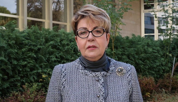 Поздравявам ви с нашия общ празник, написа Елеонора Митрофанова във Facebook Поздравявам ви с нашия общ празник, написа Елеонора Митрофанова във Facebook