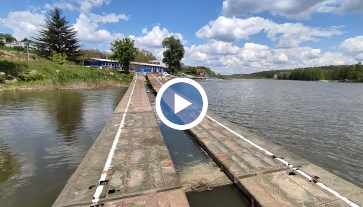 Военни разгърнаха плаващи модули за Световната купа по кану-каяк