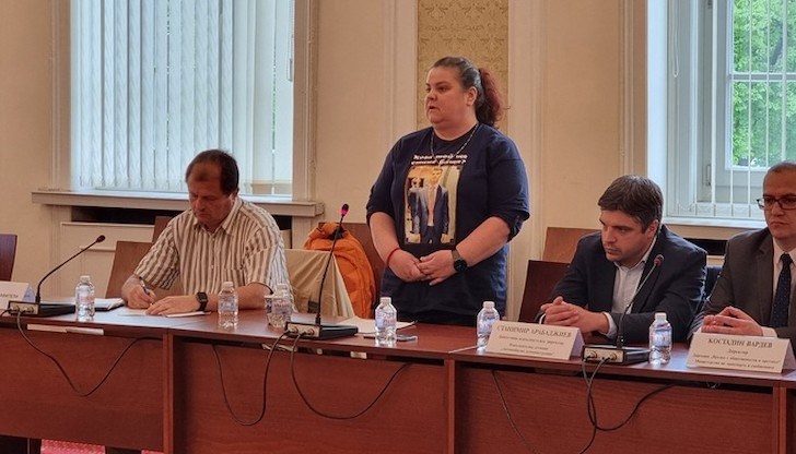 Това каза Петя Иванова, майка на загинало при катастрофа дете, на дискусия в парламента
