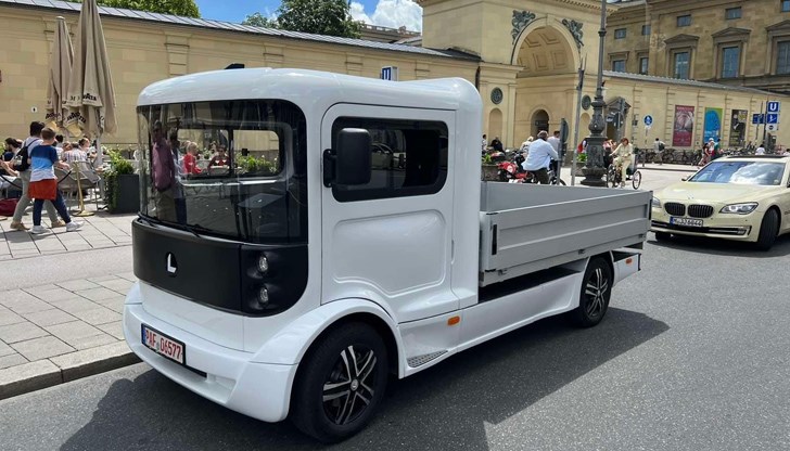 Три от тях са за потенциални дистрибутори в Германия и Англия, а един - за компания, базирана в Русе Три от тях са за потенциални дистрибутори в Германия и Англия, а един - за компания, базирана в Русе