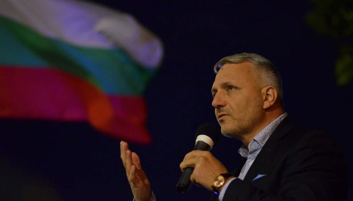 Главният прокурор има изгода да се представи като странна смесица от жертва и герой, отсече адвокатът Главният прокурор има изгода да се представи като странна смесица от жертва и герой, отсече адвокатът