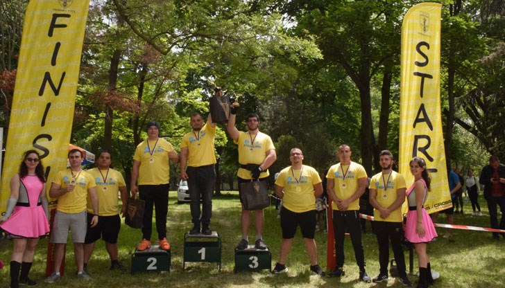 Студентите се състезаваха в дисциплините: "Обръщане на голяма гума", "Хвърляне на пудовка", "Фермерска разходка","Теглене на лек автомобил"
