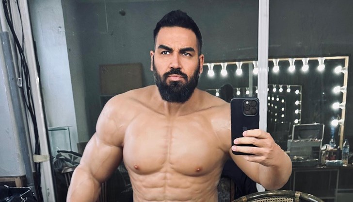 Защото имам дарбата да показвам накъде отива света