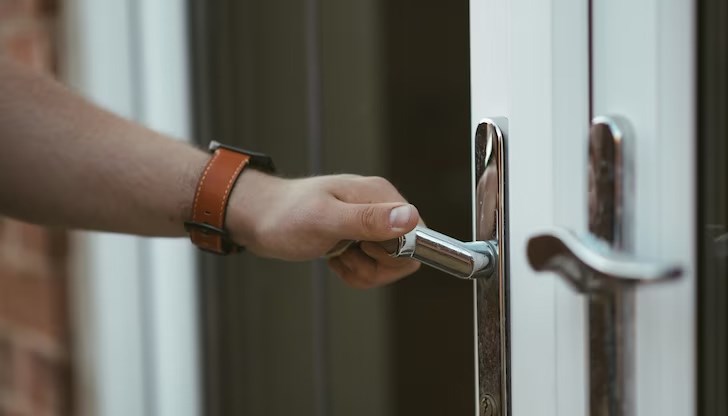 Кандидатствалите по програмата да не се подвеждат от обаждания на измамници!