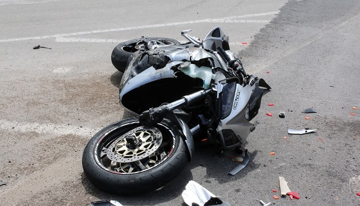 19-годишният мотоциклетист е със скъсани връзки на крак /снимката е илюстративна/