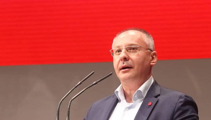 Колаборация с десните партии в името на властта ще е пагубно за лявото, за партията и за България Колаборация с десните партии в името на властта ще е пагубно за лявото, за партията и за България