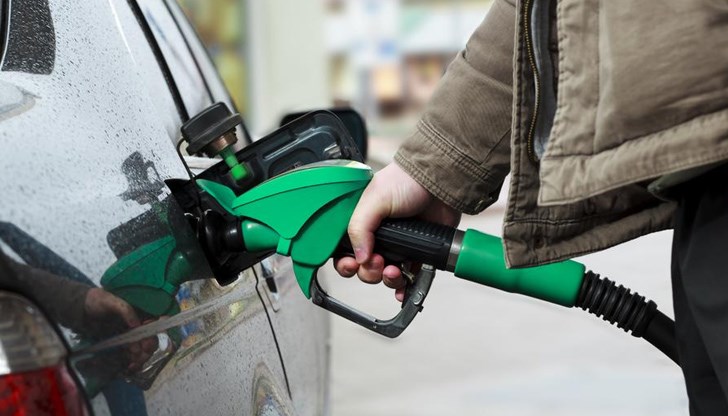 Пазарът е привидно спокоен, но колебанията в котировките са големи