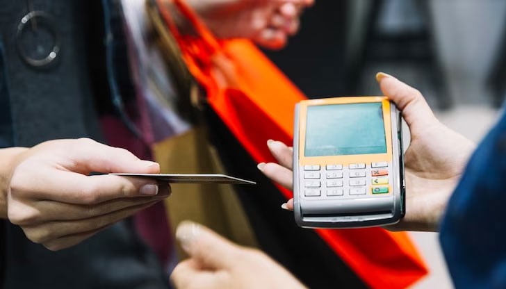 60-годишната дама си взела лекарства и напазарувала от хипермаркет