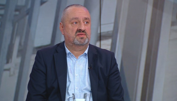 Така зам.-директорът на националното следствие коментира изтеклия запис от националния съвет на "Продължаваме промяната" Така зам.-директорът на националното следствие коментира изтеклия запис от националния съвет на "Продължаваме промяната"