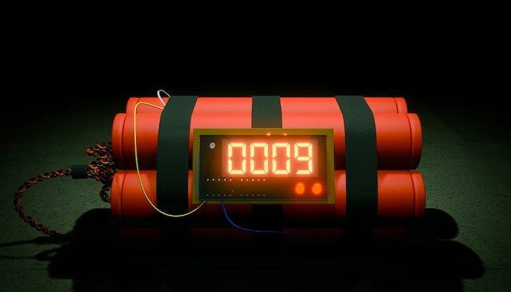 Заплахите се оказаха фалшиви, но полицията все още не е открила подателите на сигналите