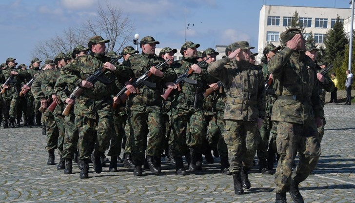 Според съобщение в социалните мрежи НАТО разпорежда мобилизацията на 30 000 български войници