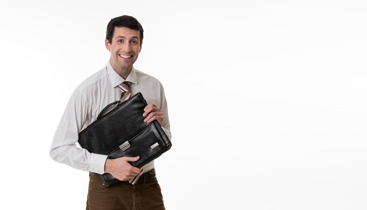 Общественият сектор плаща по-високи заплати от частния в 227 общини Общественият сектор плаща по-високи заплати от частния в 227 общини