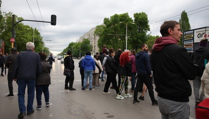 Очаква се блокада на Орлов мост