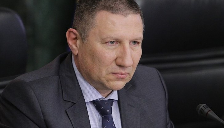 В позиция заместник-главният прокурор уточни, че информацията, че Иван Гешев е пътувал със семейството си, не е била изнесена първо от него