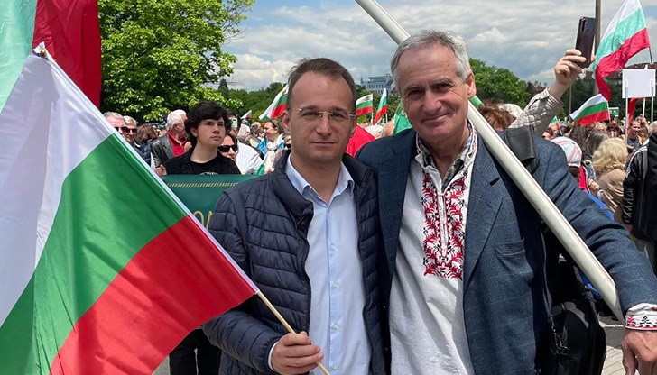 Вчера в над 40 български града се проведе шестия поред Поход за мир и неутралитет Вчера в над 40 български града се проведе шестия поред Поход за мир и неутралитет