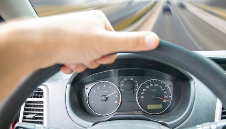 75% от цената на полицата зависят от това дали шофьорът е рисков, 25% - от колата, която кара