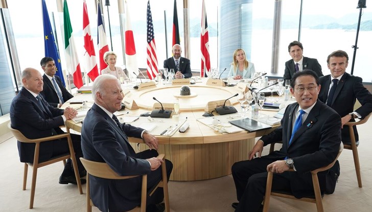 Народната република е "насърчена“ да подкрепи всеобхватни мирни инициативи