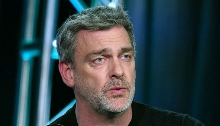 Стивънсън е известен с участието си във филмите "Крал Артур" и "Наказателят" Стивънсън е известен с участието си във филмите "Крал Артур" и "Наказателят"