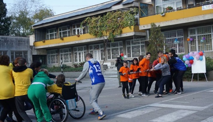 На 5 май ще се проведе спортен празник под надслов "Спортуваме заедно" в двора на ОУ „Олимпи Панов"