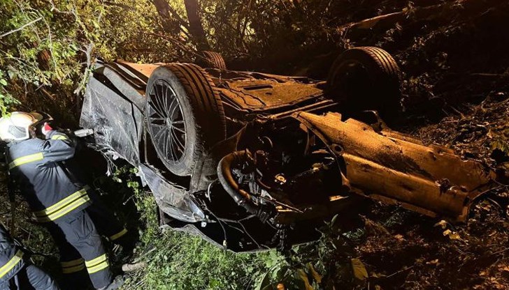 При тежкият инцидент загина на място 14-годишно момиче При тежкият инцидент загина на място 14-годишно момиче