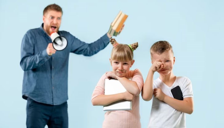 Този модел на родителско поведение често се прилага от контролиращи личности и нарцисисти