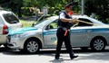 Въоръжен мъж държи заложници в казахстанска банка