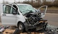Бус с работници катастрофира на пътя София - Бургас