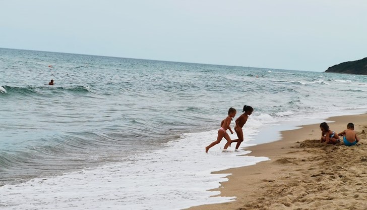 Според Павлин Косев това обслужва чуждите страни