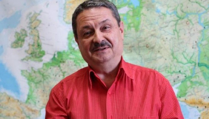 Това коментира проф. Георги Рачев във връзка с номинираната за министър на туризма в проектокабинета "Денков"