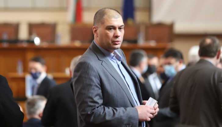 Депутатът е привлечен към наказателна отговорност за престъпление търговия с влияние
