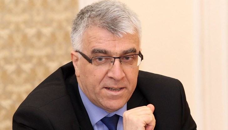 Няма държава, която да е с модерна инфраструктура, добро образование и здравеопазване и да е с десет процента данък и с нисък бюджетен дефицит, каза депутатът от БСП Няма държава, която да е с модерна инфраструктура, добро образование и здравеопазване и да е с десет процента данък и с нисък бюджетен дефицит, каза депутатът от БСП