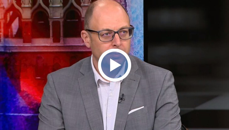 По думите на Божилов Приожин твърди, че от Путин се крие много информация за случващото се в Украйна