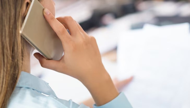 Успяха ли институциите да разберат кой стои зад мистериозните обаждания?