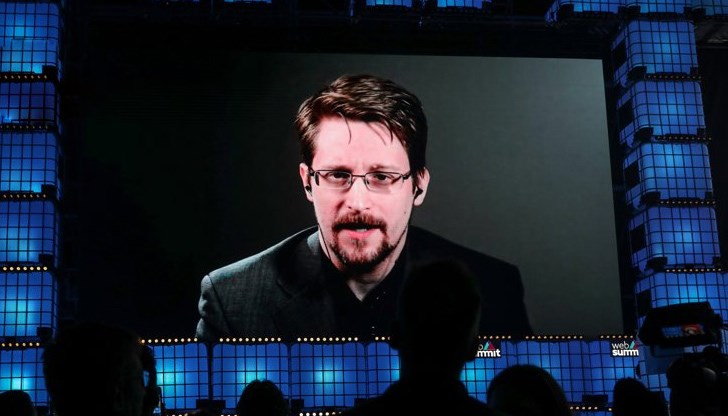 От декември 2022 г. американецът има руски паспрот