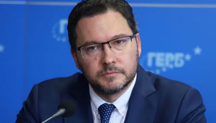 Депутатът от ГЕРБ коментира декларацията на "Продължаваме промяната - Демократична България" Депутатът от ГЕРБ коментира декларацията на "Продължаваме промяната - Демократична България"