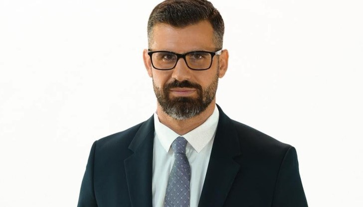 Дойдоха на власт със скандали, заяви анализаторът Дойдоха на власт със скандали, заяви анализаторът