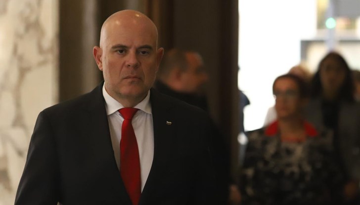 Продължавам и ще се бия за България и на полето на политиката!